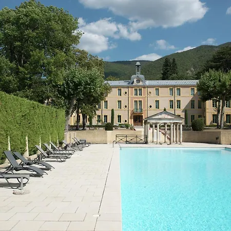 A Beautiful 2 Persons In A Chateau With Swimming Pool アパート モンブリュン・レ・バン